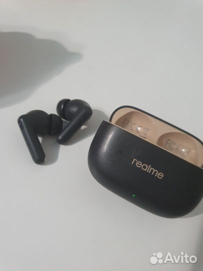 Наушники realme T300