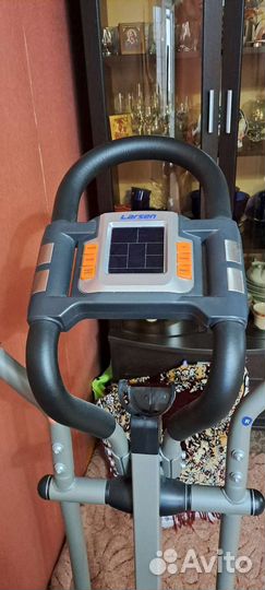 Эллиптический тренажер larsen