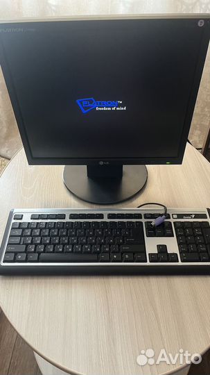 Монитор LG flatron