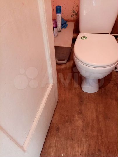 Комната 11 м² в 5-к., 4/5 эт.