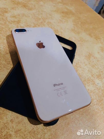Телефон iPhone 8 plus