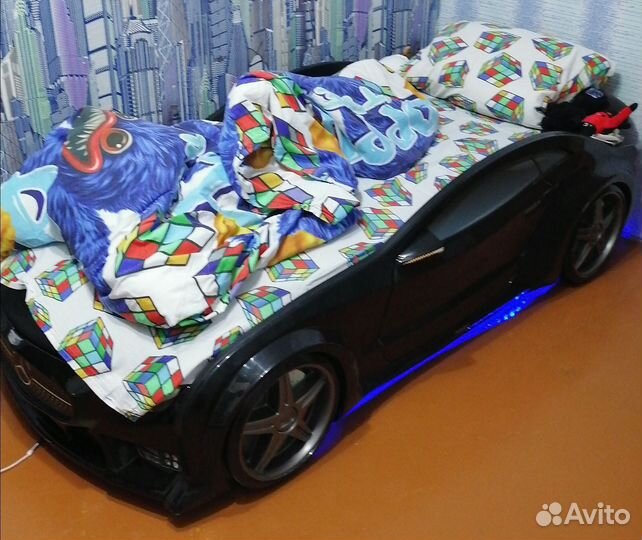 Детская кровать машина с подсветкой