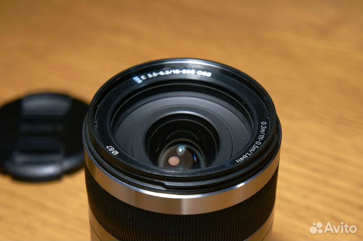 Sony 18-200mm E OSS (SEL-18200) Сломан