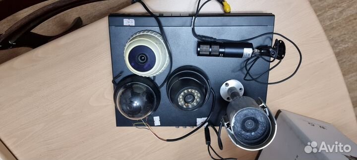 3 комплекта видеонаблюдения, 4 и 8 канальные