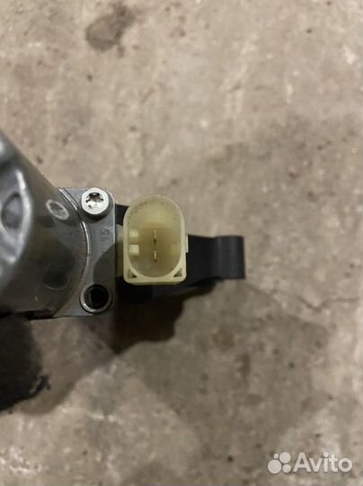 Моторчик стеклоподъемника водительский LADA Vesta