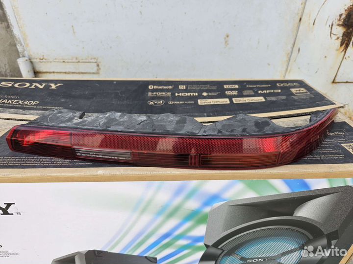 Audi q7 4m фонарь в задний бампер