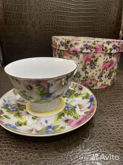 Чайная пара в подарочной коробке