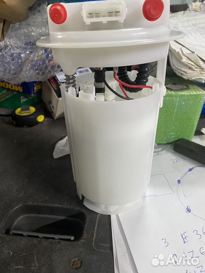 Топливный насос Peugeot 406