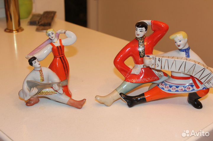 Статуэтки фарфоровые советские старинные