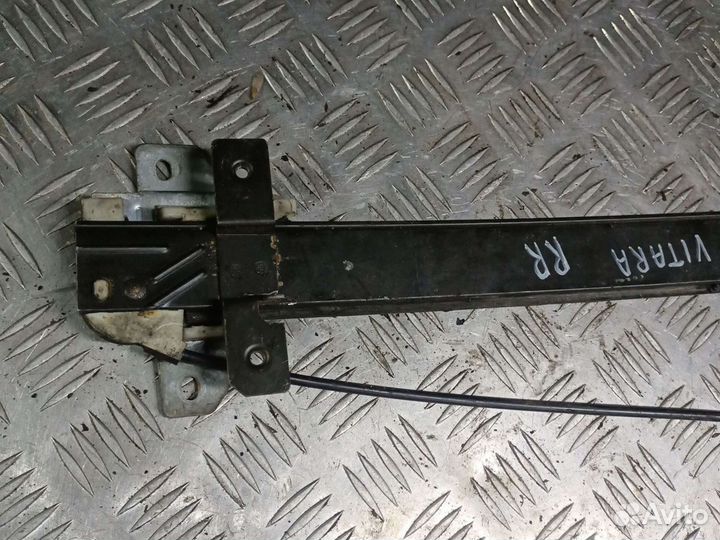 Стеклоподъемник задний Suzuki Escudo