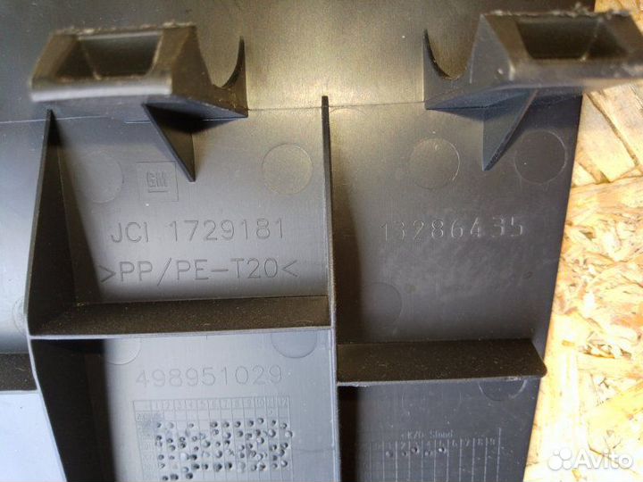 Панель кабины Opel Astra J седан 1.6 бензин A16XER