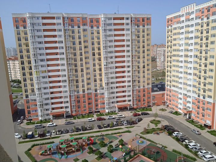 1-к. квартира, 38 м², 1/18 эт.