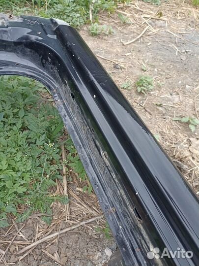 Порог передний правый Nissan Almera Classic B10