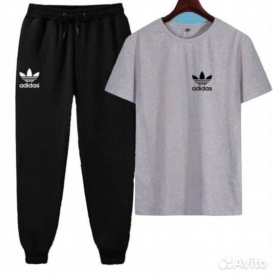 Спортивный костюм adidas штаны и футболка