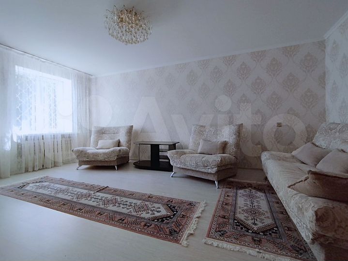 2-к. квартира, 70 м², 2/5 эт.