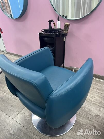 Парикмахерское кресло + мойка manzano + зеркало