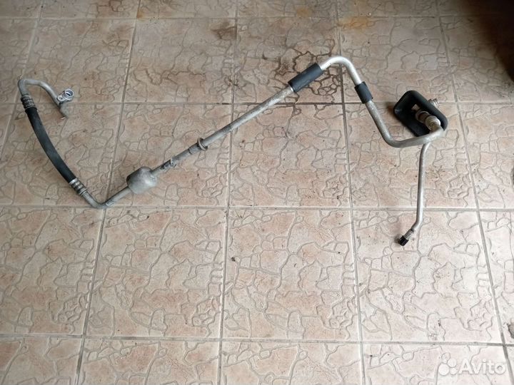 Трубка кондиционера высокого давления на пежо 407