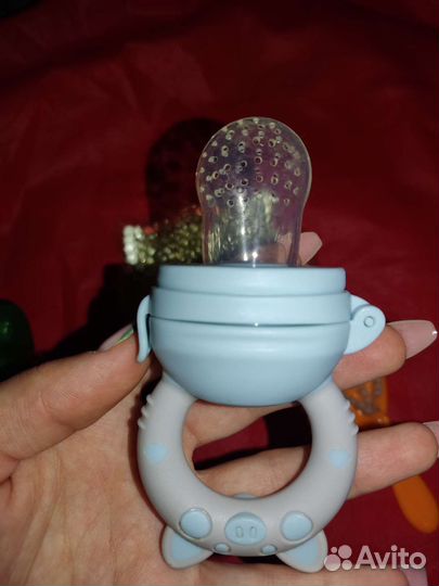 Прорезыватель-погремушки