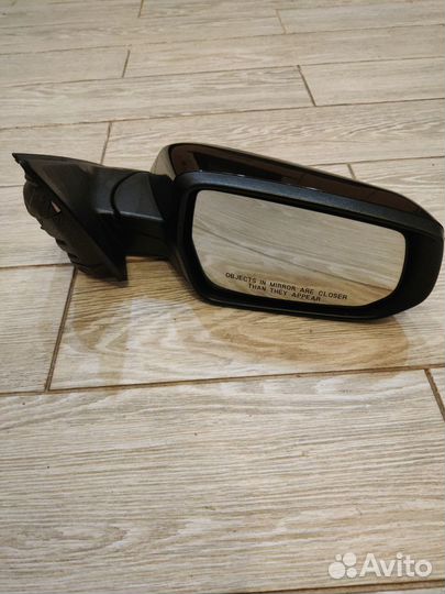 Chevrolet malibu 9,боковое зеркало правоее