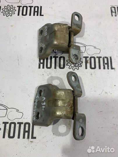 Петли двери задние левые Kia Spectra S6D 2008