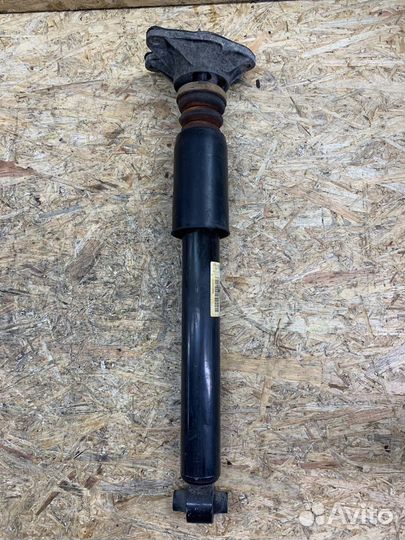 Амортизатор Зд BMW F30 F35