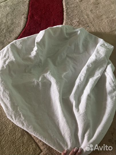 Наматрасник непромокаемый на кругый матрас