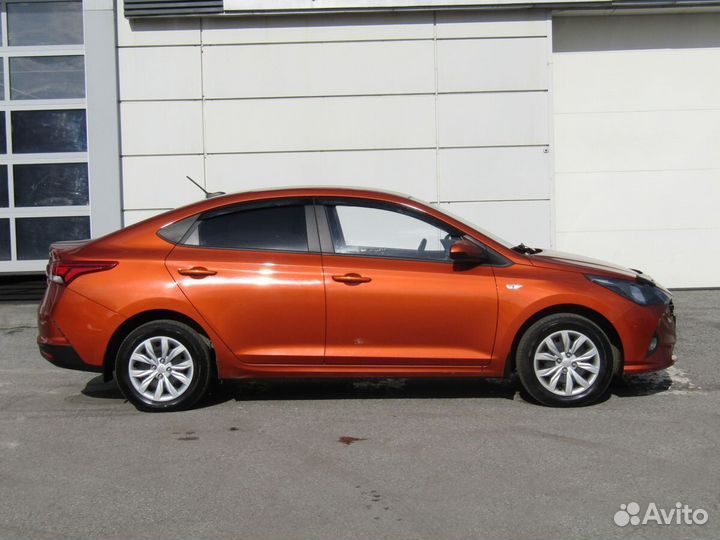 Hyundai Solaris 1.6 МТ, 2022, 45 266 км