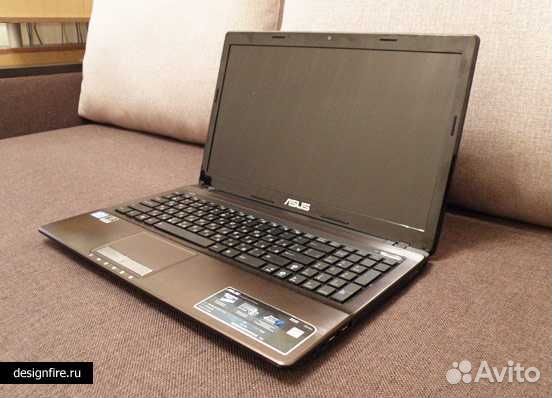 Asus B970 6GB GT610M 320GB 15.6