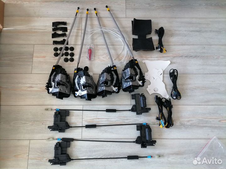 Доводчики дверей Mercedes GL X166 2012 - 2015