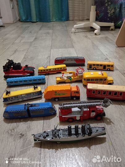 Игрушки транспорт
