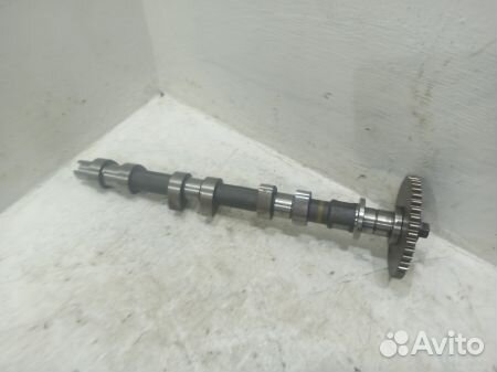 Распредвал выпускной