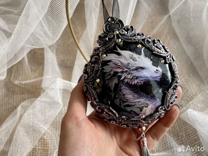 Елочный шар