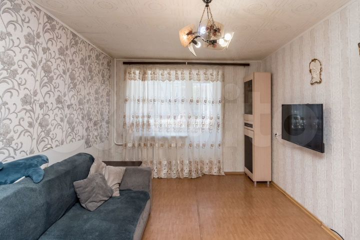 4-к. квартира, 81,5 м², 1/3 эт.