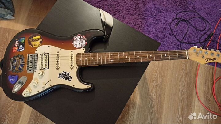 Электрогитара Stagg 2007 г