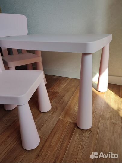 Детский стол и стулья IKEA маммут