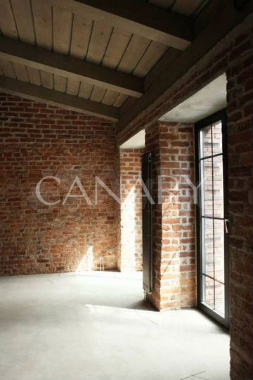 Под салон или клинику