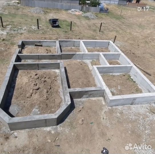 Заливка фундамента
