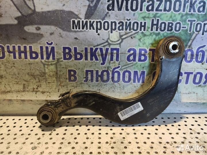 Рычаг задний верхний правый Skoda Yeti