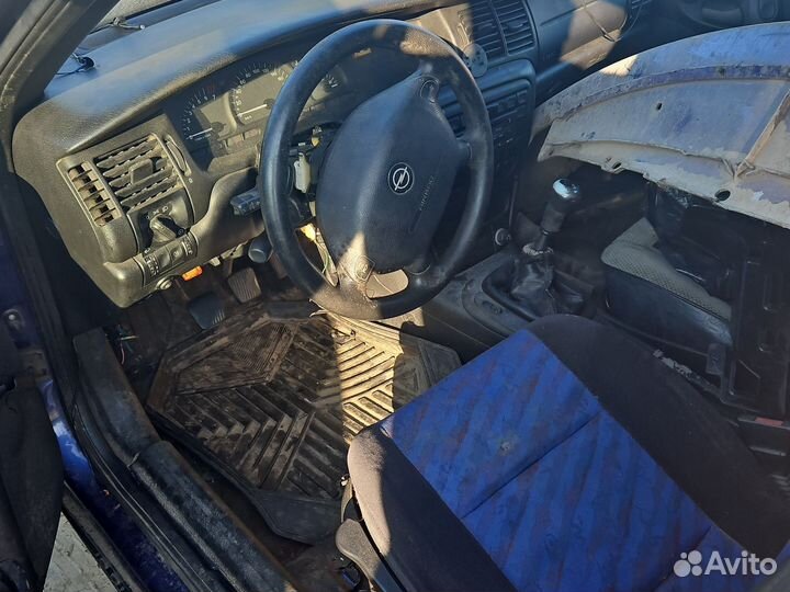 Запчасти Opel Vectra b бу