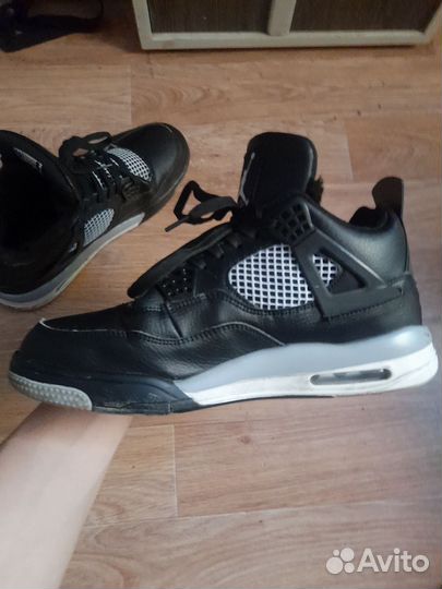 Кросовки Nike Air Jordan 4 Retro