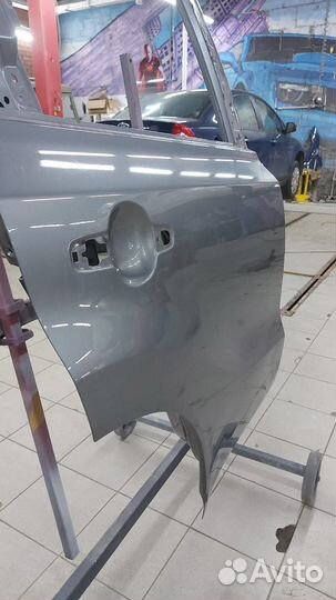 Задняя правая дверь Сузуки Витара 2020г