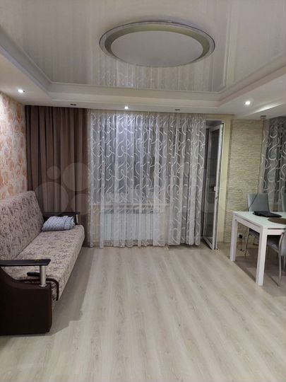4-к. квартира, 72 м², 2/5 эт.