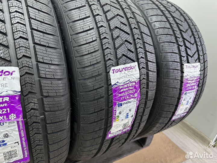 Tourador Winter Pro TSU1 295/40 R21 110S