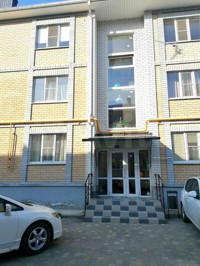 1-к. квартира, 42 м², 3/3 эт.