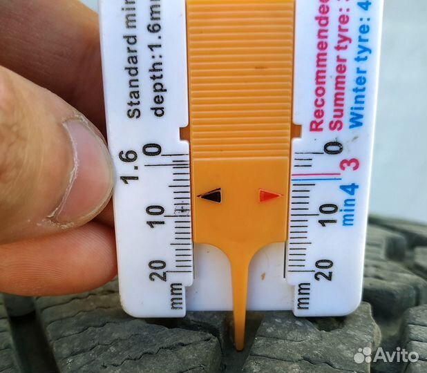 Pirelli Ice Zero 235/65 R17 108T