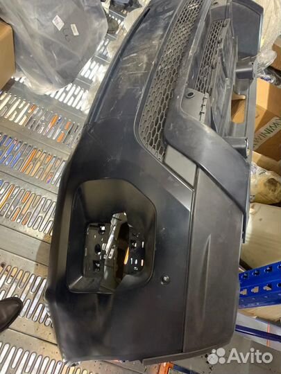 Бампер передний Land Rover Range Rover Evoque 1