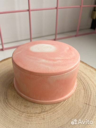 Ароматическая свеча в гипсовом подсвечнике