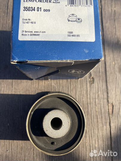 Сайлентблок перднего рычага Audi Q7VW Touareg