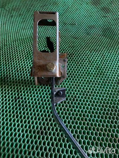 Педаль сцепления Nissan Almera N16 QG15DE 2005