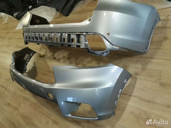 Бампер Toyota Highlander 50